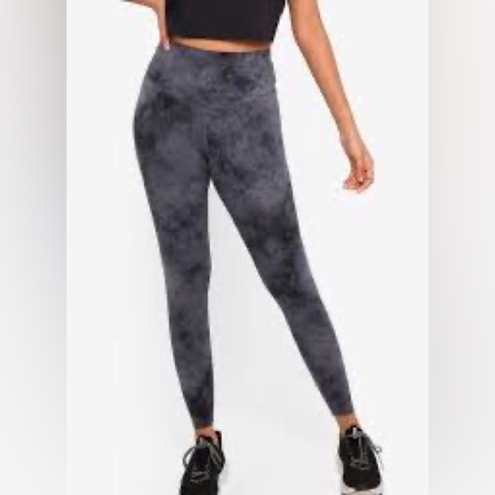 Old Navy Powerchill 7/8 Ankle Extra High Rise Gray Tie Dye